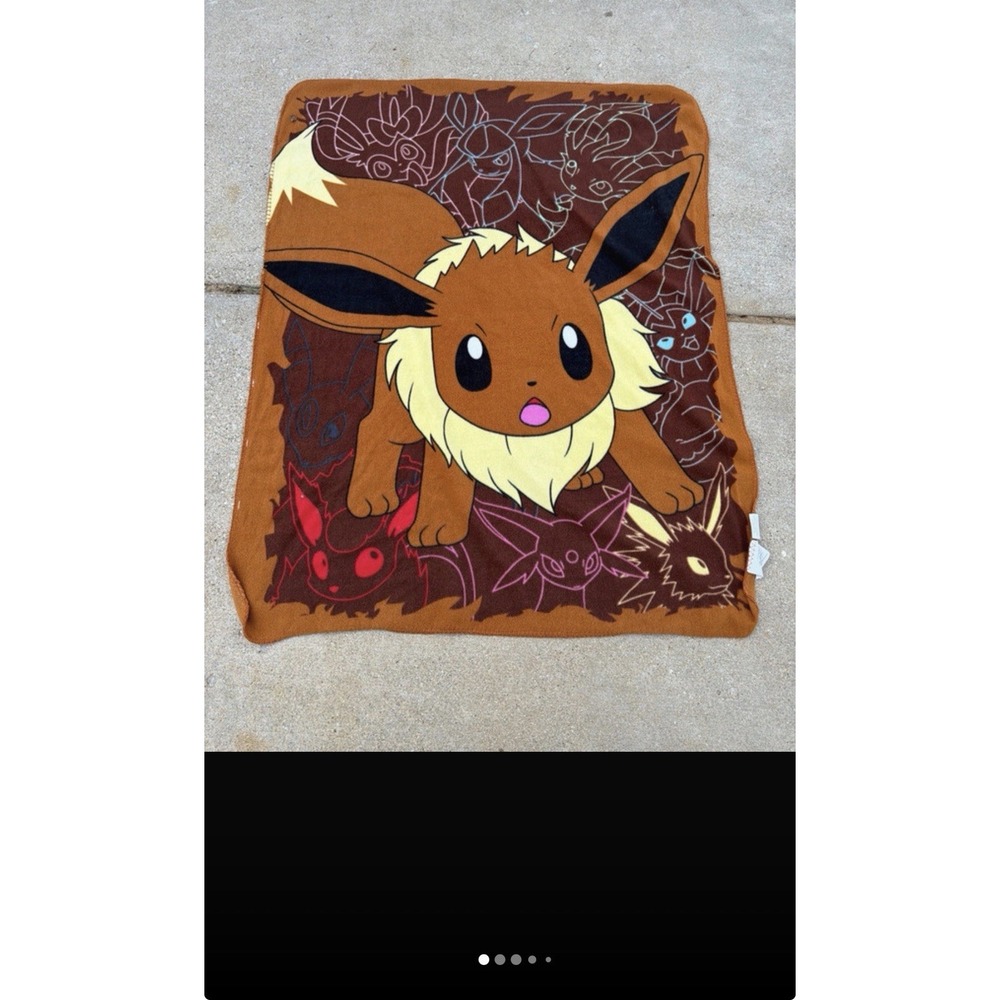 The Northwest Company Eevee Pokémon Throw Blanket 39x 50 Multicolor 2017